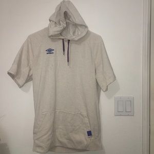 T-shirt hoodie